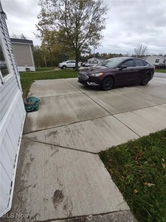 4770 Valley Hills Drive, Ravenna, OH 44266 - Image #2