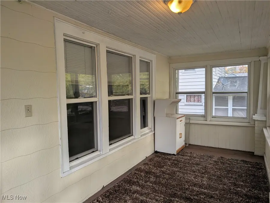 526 Wooster N Road, Barberton, OH 44203 - Image #2