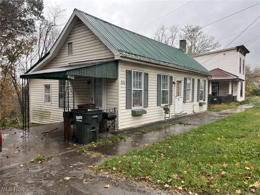 226 E Main Street, Freeport, OH 43973 - Image #2
