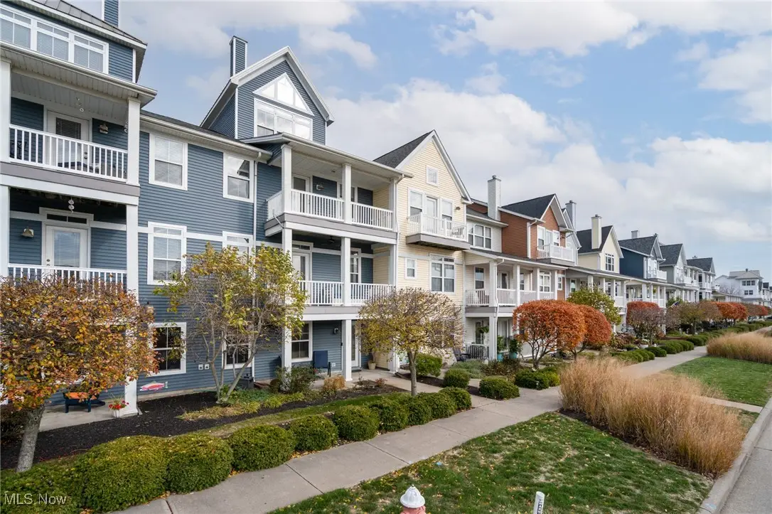 323 California Avenue, Lorain, OH 44052 - Image #1