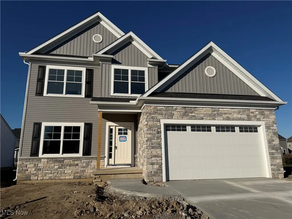 36720 Appian Way, North Ridgeville, OH 44039 - Image #1