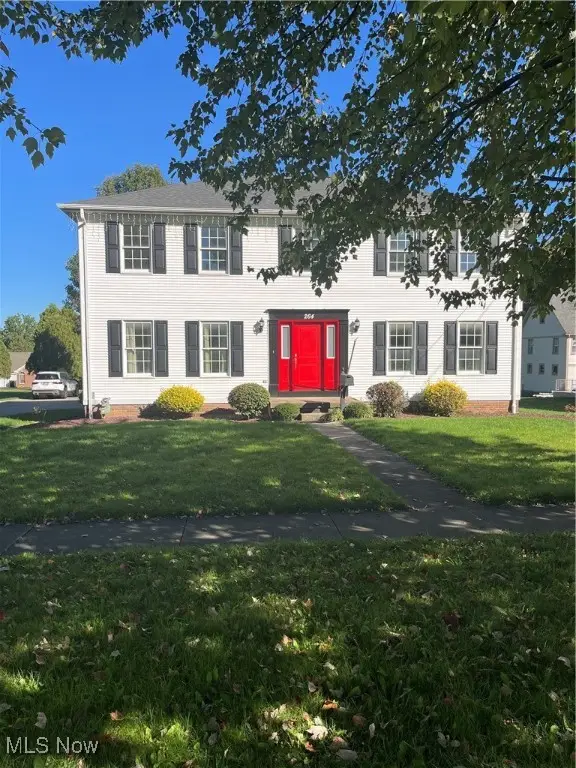 264 W Main Street, Canfield, OH 44406 - #1