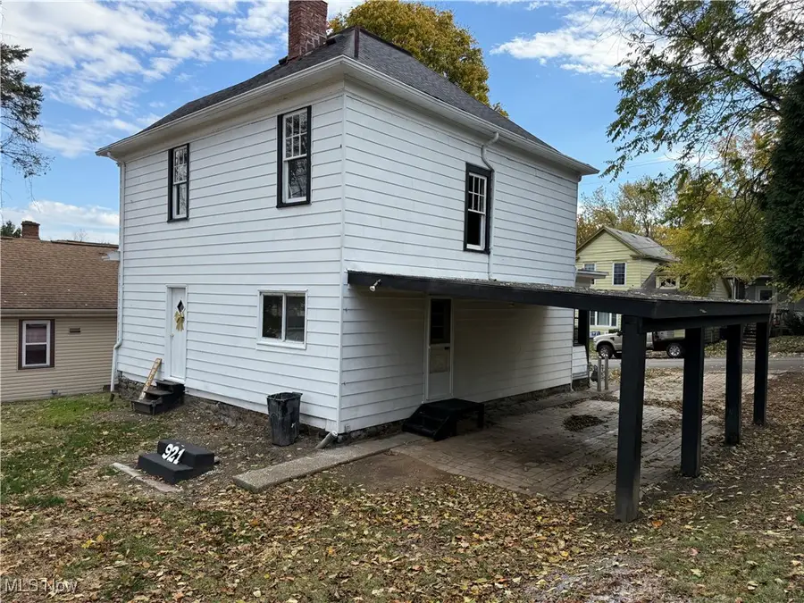 921 Orchard Grove Avenue, East Liverpool, OH 43920 - Image #3