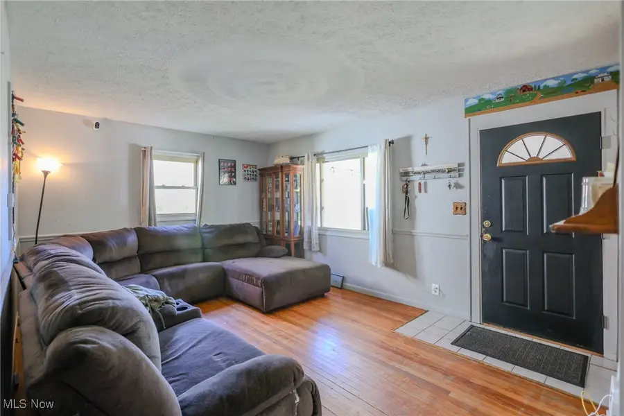 1745 S Linden Avenue, Alliance, OH 44601 - Image #2