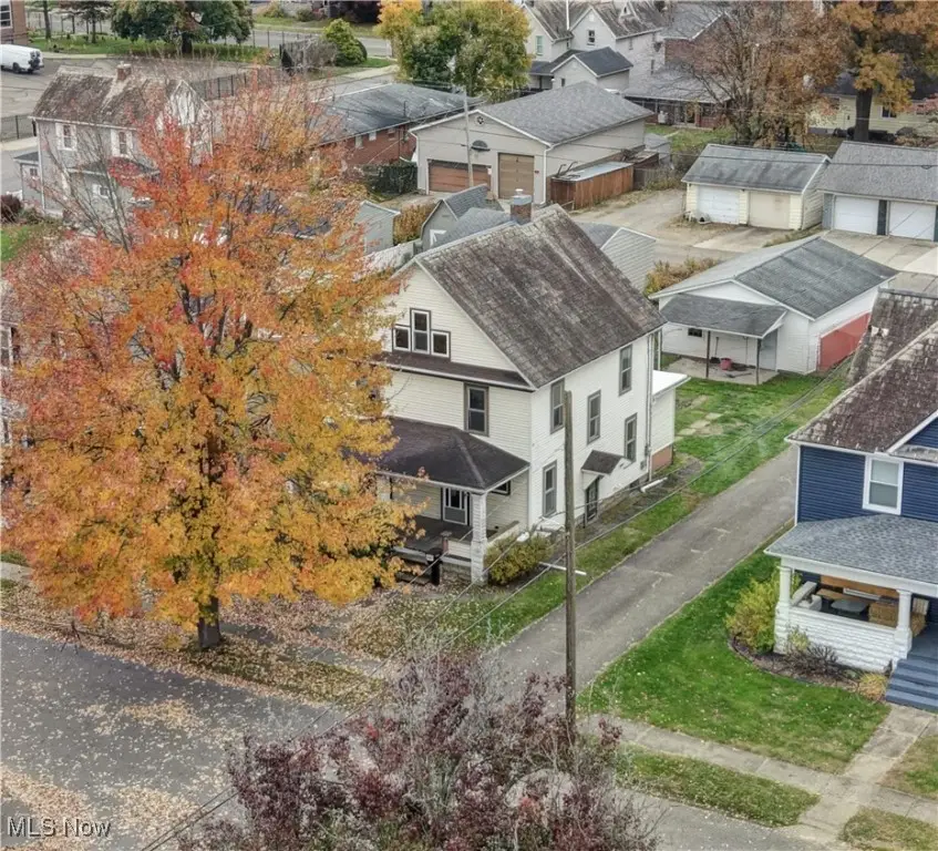 1018 Prospect Nw Avenue, New Philadelphia, OH 44663 - Image #1