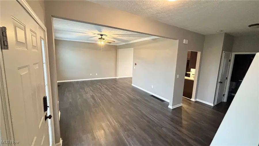 1482 Barrymore Lane, Wadsworth, OH 44281 - Image #3