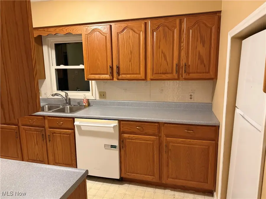 3741 Morley Drive, Kent, OH 44240 - Image #2