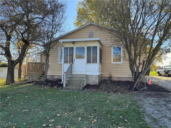 5392 Walters Ne Street, East Canton, OH 44730