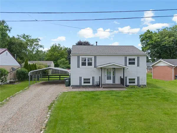 2201 Cambridge Se Avenue, Massillon, OH 44646