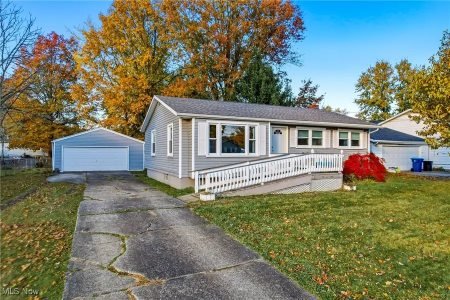 560 Beverly Hills Drive, Youngstown, OH 44505 - Image #2