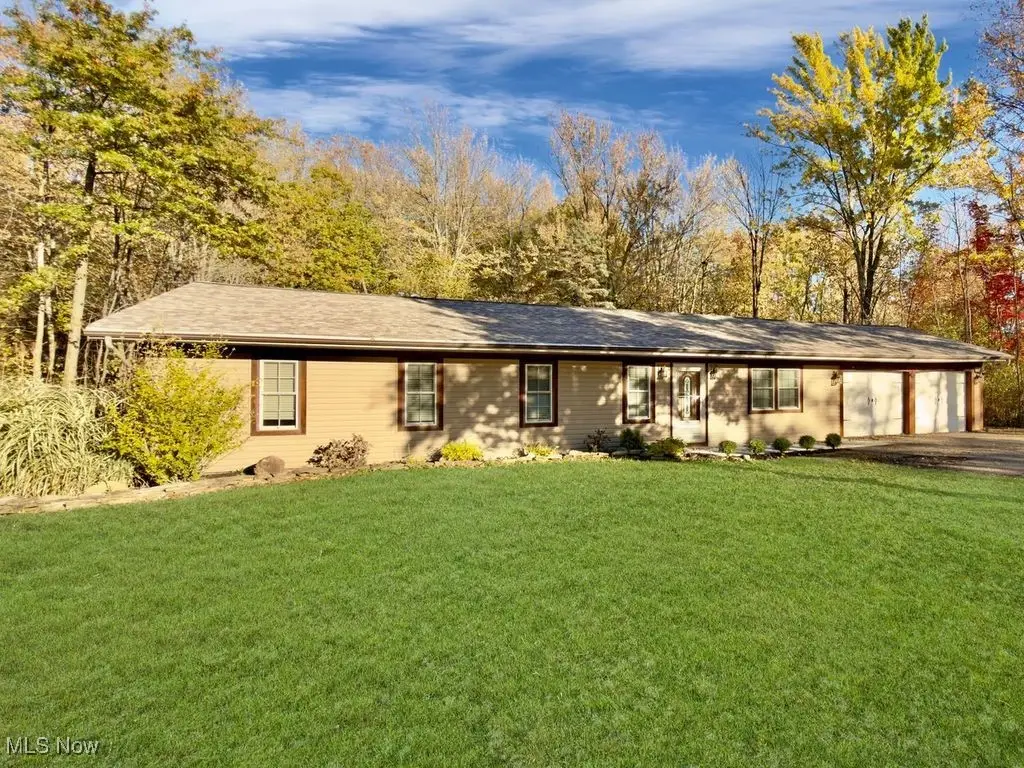 8285 Munson Road, Mentor, OH 44060 - Image #1