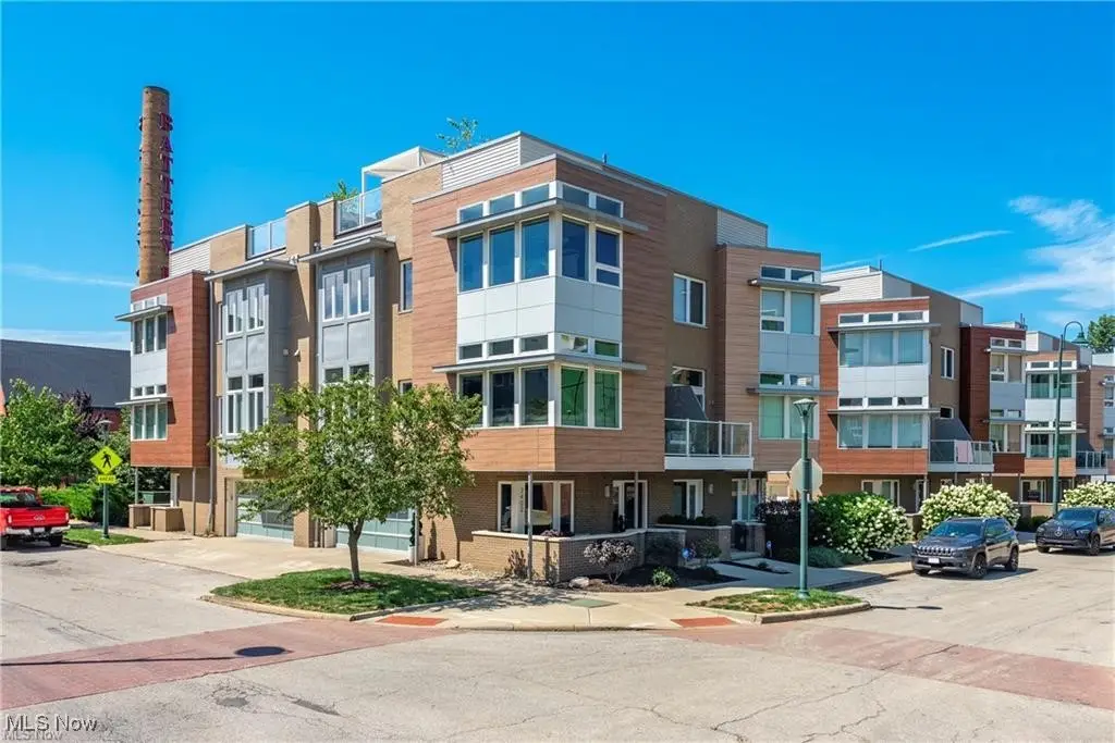 7402 Father Frascati Drive, Cleveland, OH 44102 - Image #1