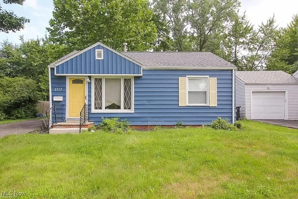 2337 Greenvale Road, Cleveland, OH 44121 - #1
