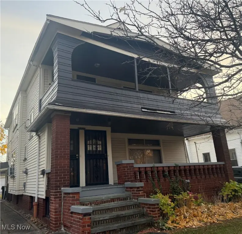 12722 Holburn Avenue, Cleveland, OH 44105 - Image #2