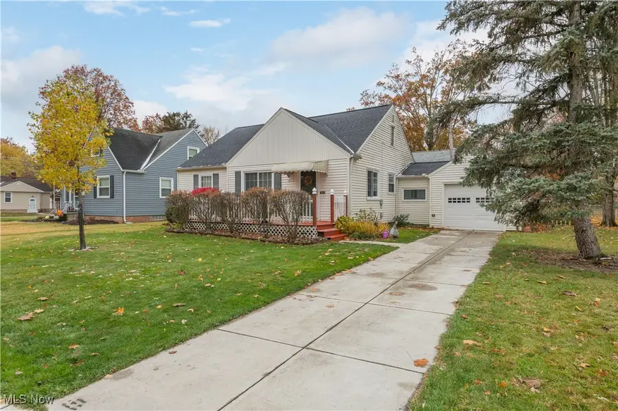 4210 W 217th Street, Fairview Park, OH 44126 - Image #2