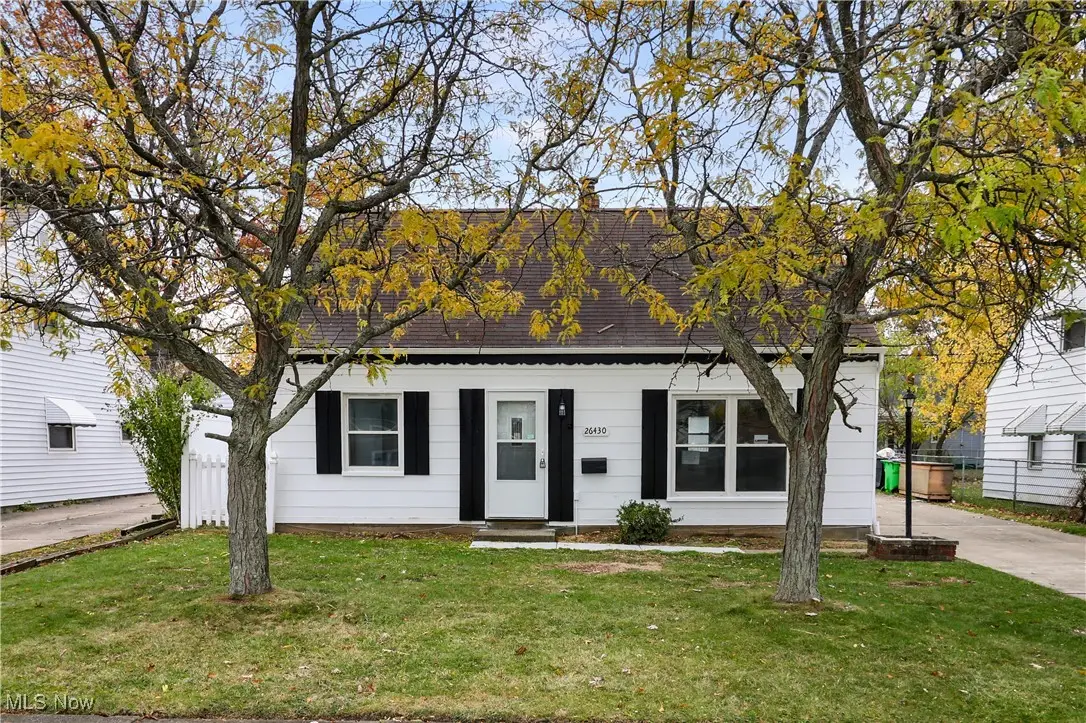 26430 Drakefield Avenue, Euclid, OH 44132 - Image #1