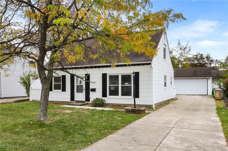 26430 Drakefield Avenue, Euclid, OH 44132 - Image #3