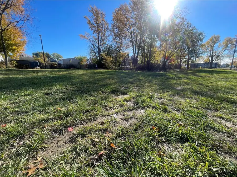 3305 W 34th Street, Cleveland, OH 44109 - Image #3