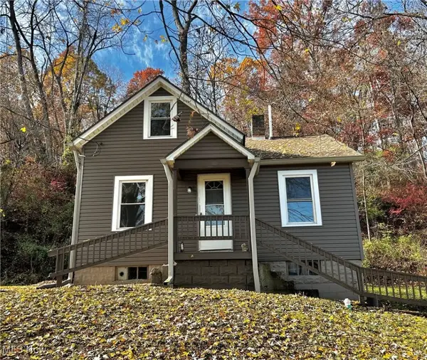 1315 Walnut Drive, Zanesville, OH 43701