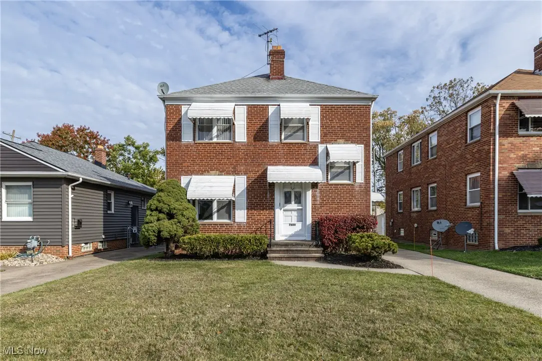 7600 Dresden Avenue, Parma, OH 44129 - #1