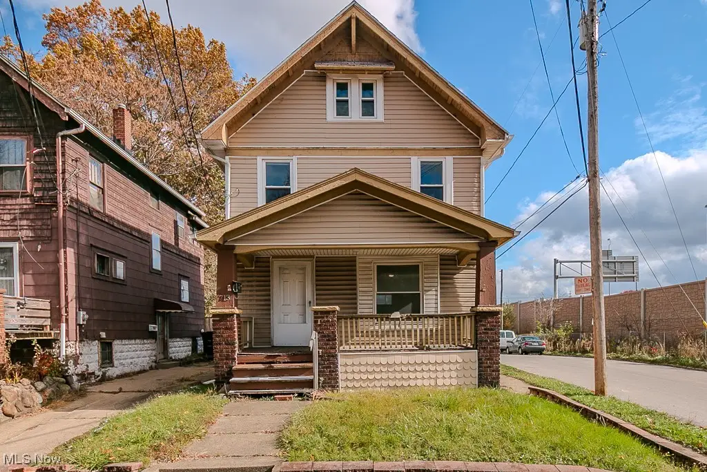 713 Kling Street, Akron, OH 44311 - #1