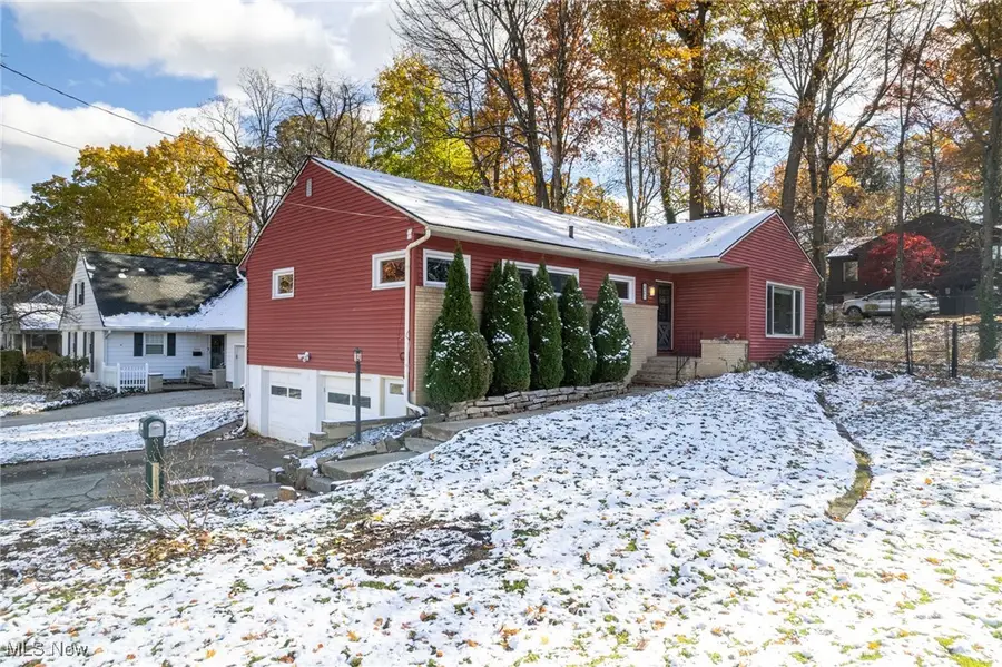 2241 Highpoint Road, Cuyahoga Falls, OH 44223 - Image #2