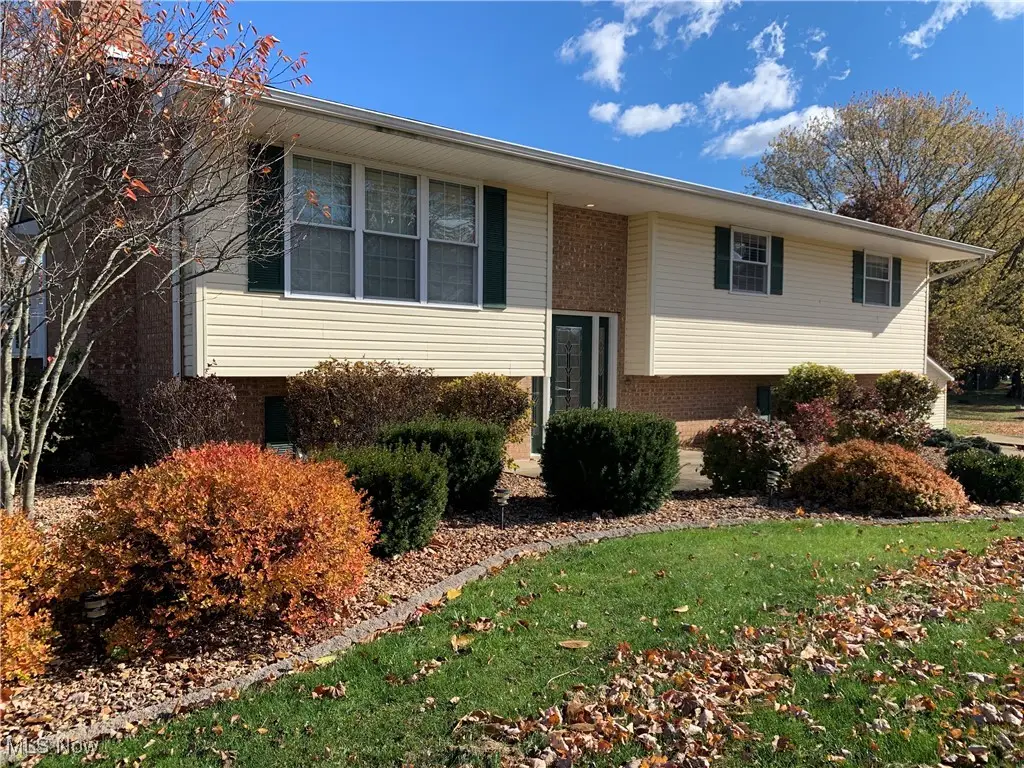 15054 Strader Road, East Liverpool, OH 43920 - Image #1