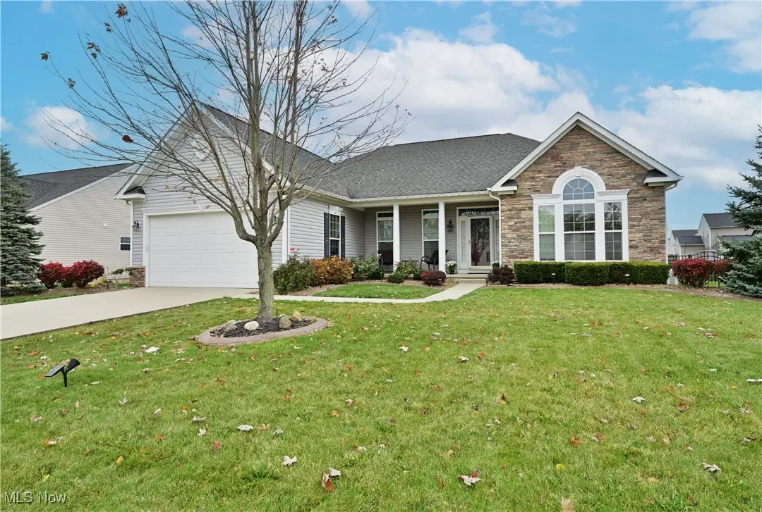 8727 Hazelwood Run, North Ridgeville, OH 44039 - Image #1