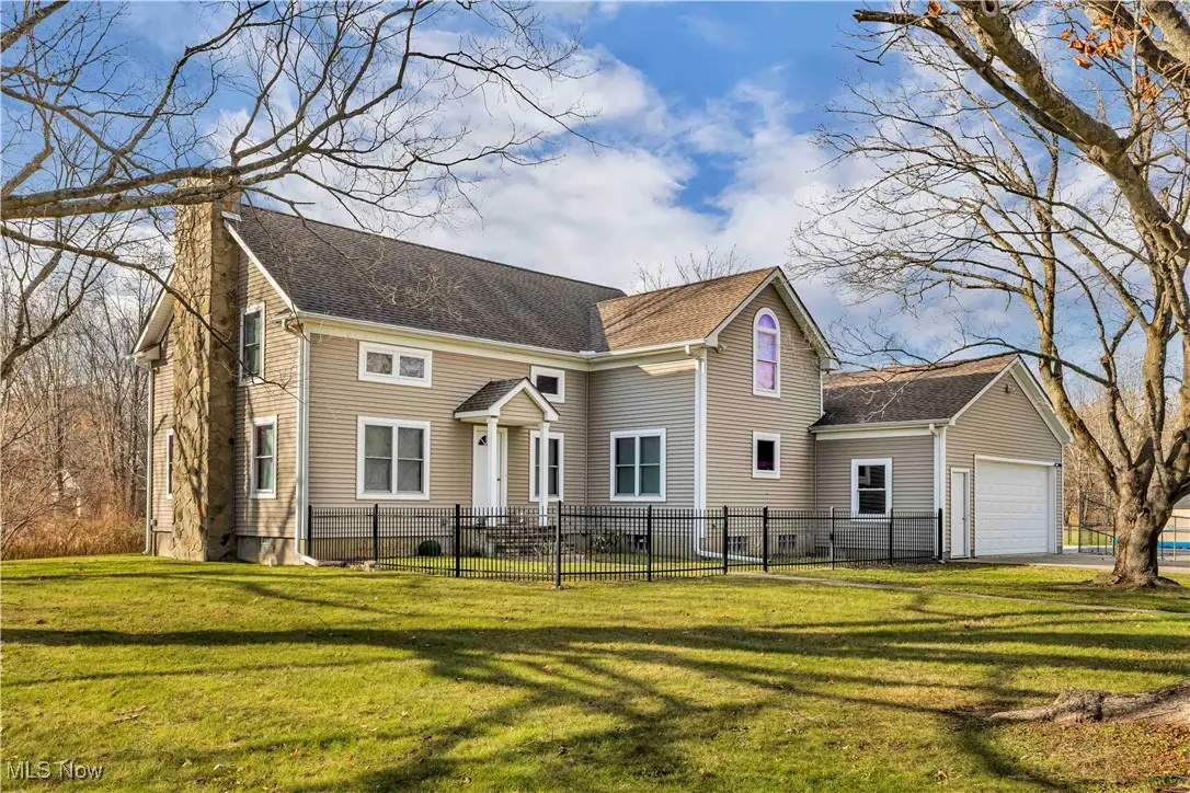 4989 N River Rd E, Geneva, OH 44041 - #1