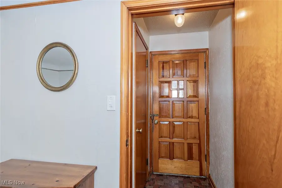 1186 Worton Boulevard, Mayfield Heights, OH 44124 - Image #2