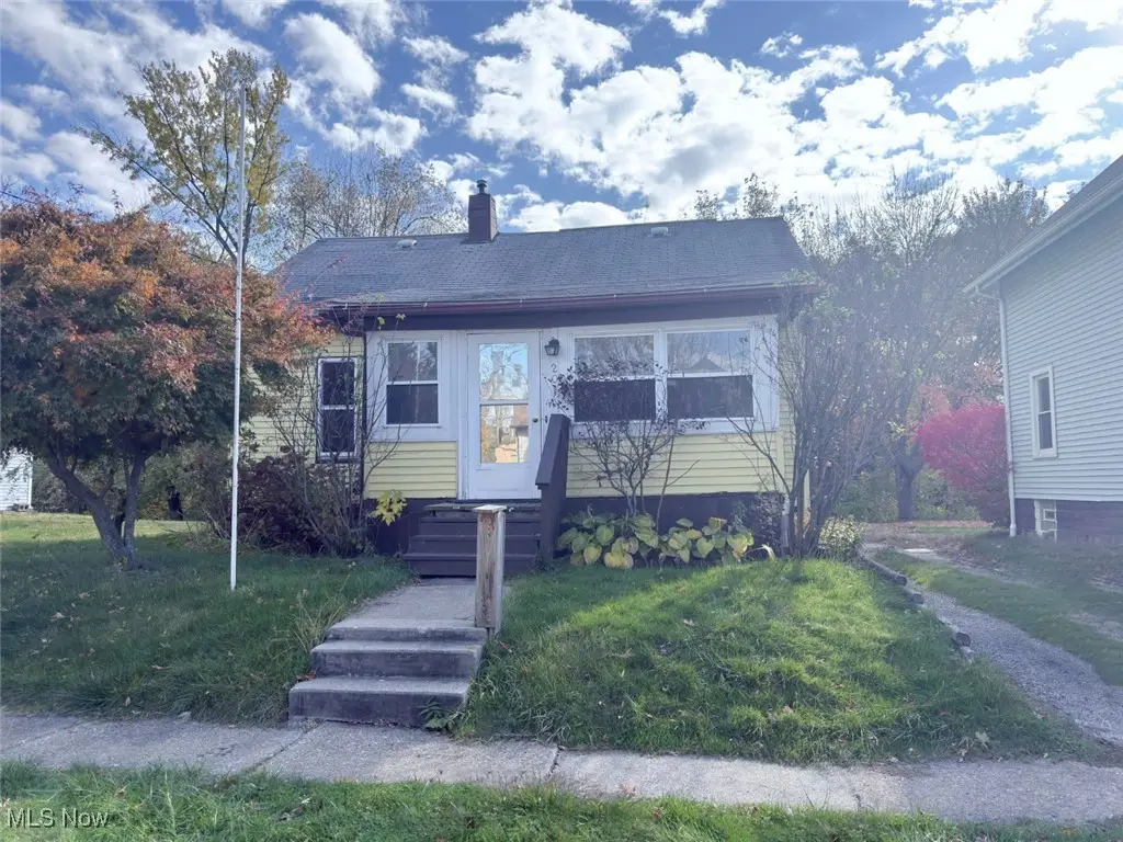 201 Water Street, Wadsworth, OH 44281 - #1