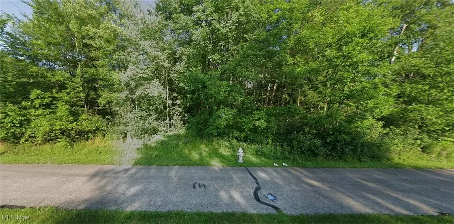 7475 Richmond Road, Bedford Heights, OH 44146 - Image #2