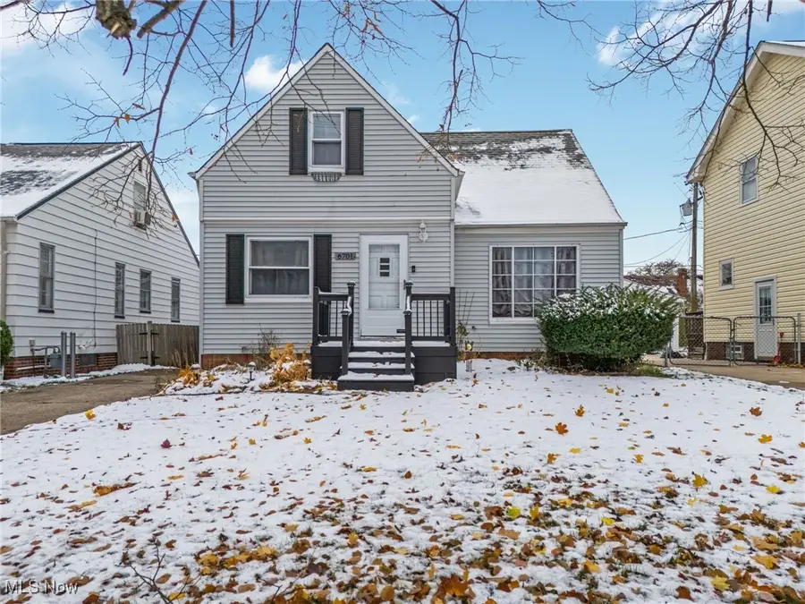 6701 Pelham Drive, Parma, OH 44129 - Image #3