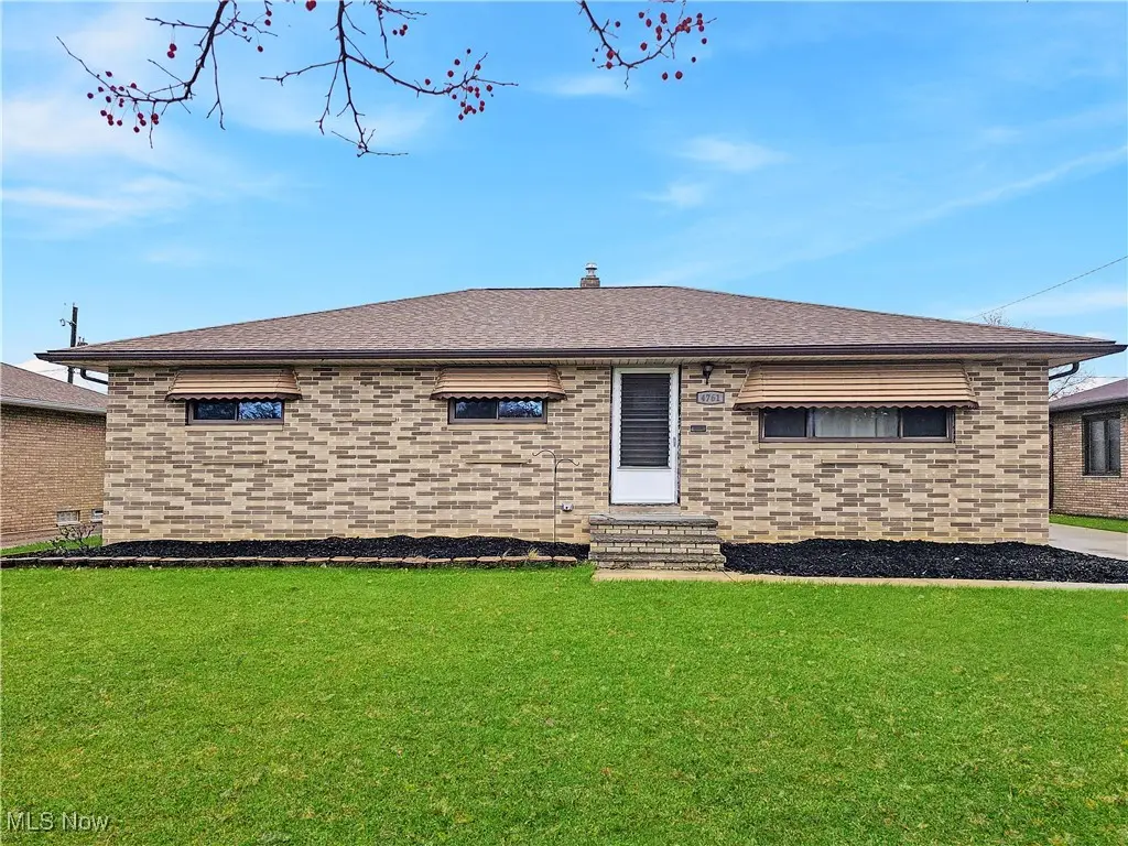 4761 Bentwood Drive, Brooklyn, OH 44144 - Image #1