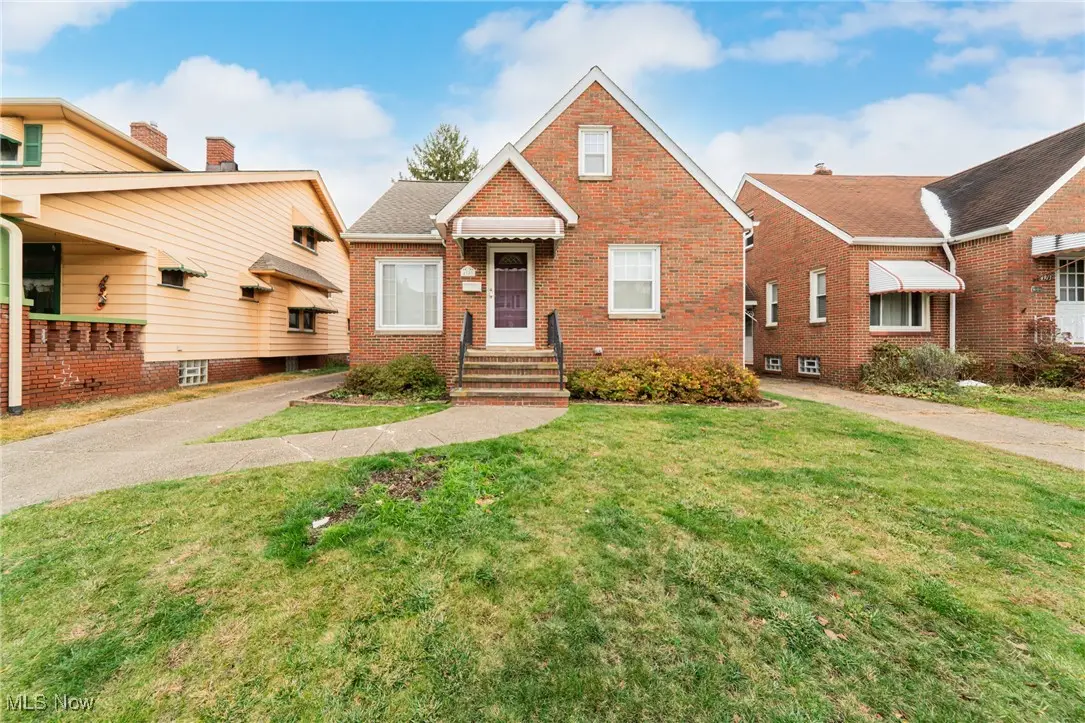 4909 E 110th Street, Garfield Heights, OH 44125 - #1