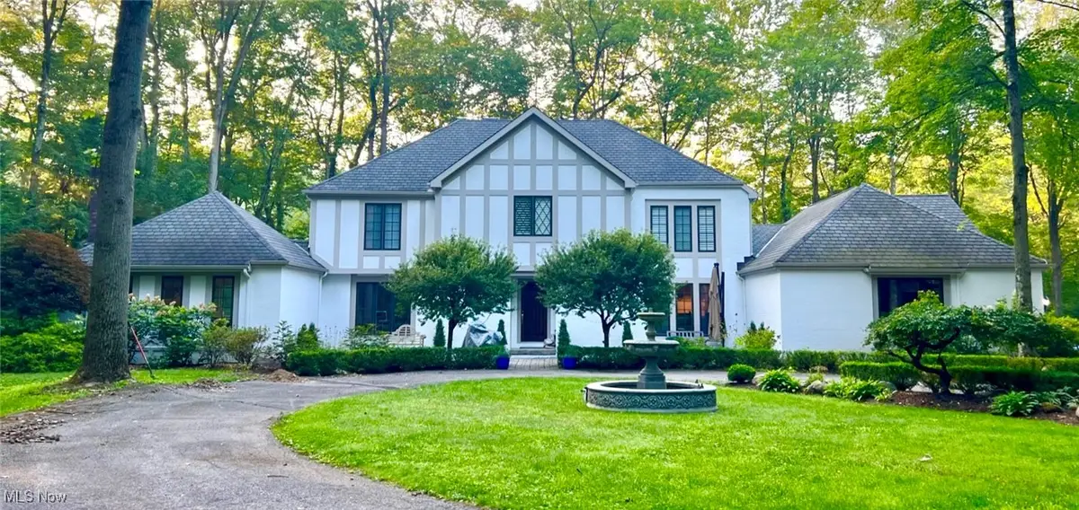 7 Valley Ridge Farm, Chagrin Falls, OH 44022 - Image #1