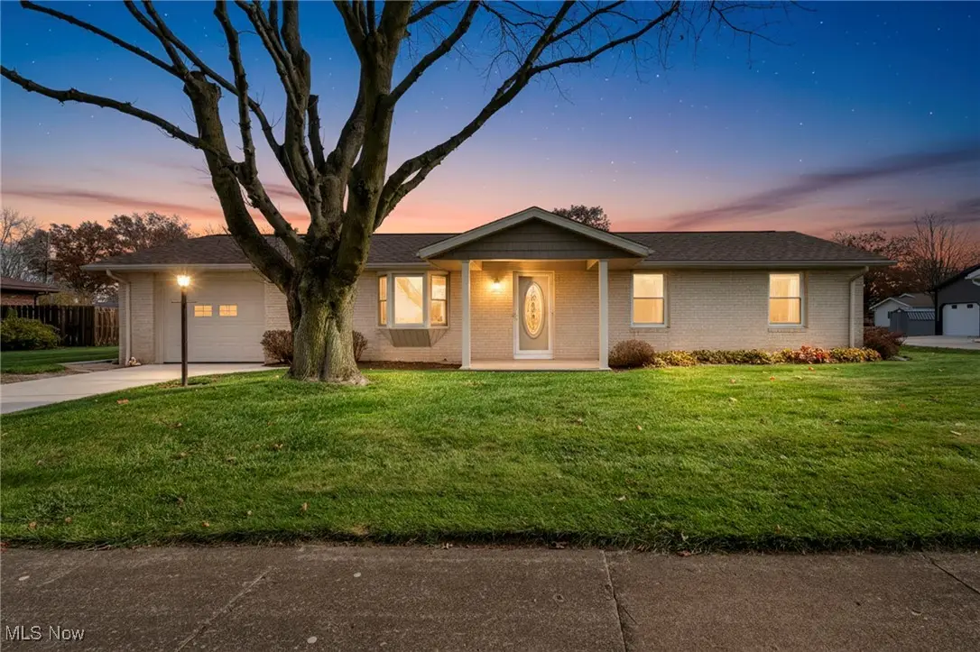 557 Ladyne Nw Avenue, Bolivar, OH 44612 - Image #1