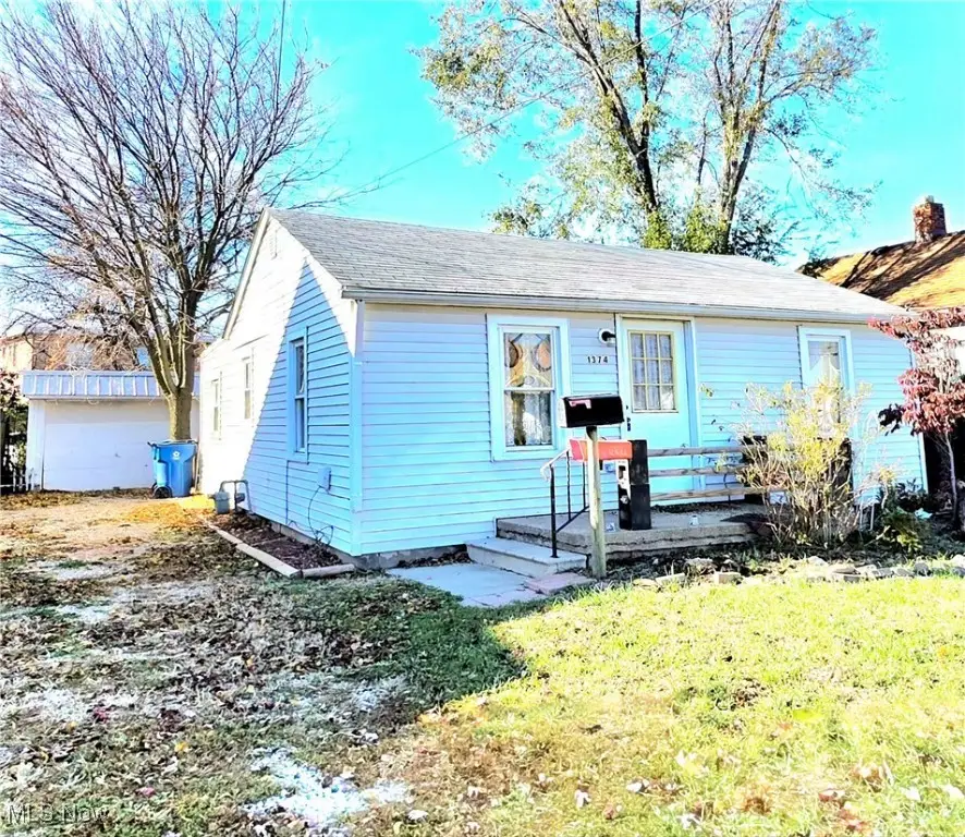 1374 Nichols Avenue, Lorain, OH 44053 - Image #2