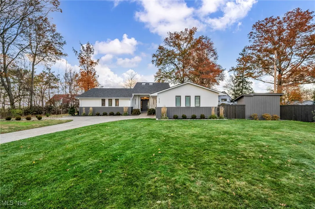 5365 E Lake Road, Sheffield Lake, OH 44054 - #1