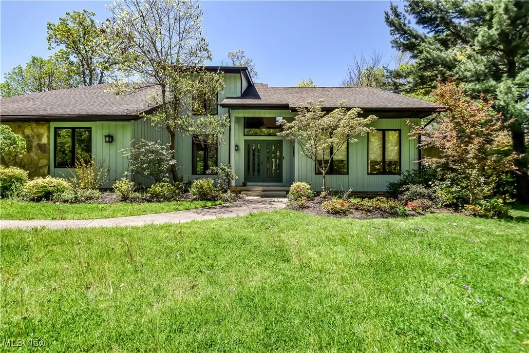 8220 Hermitage Road, Concord, OH 44077 - #1