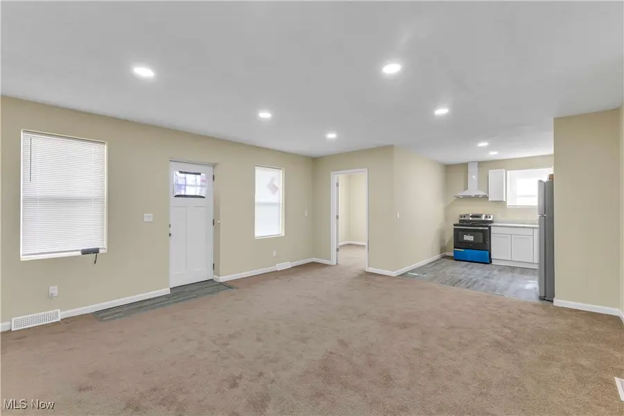 2400 Oberlin Avenue, Lorain, OH 44052 - Image #2