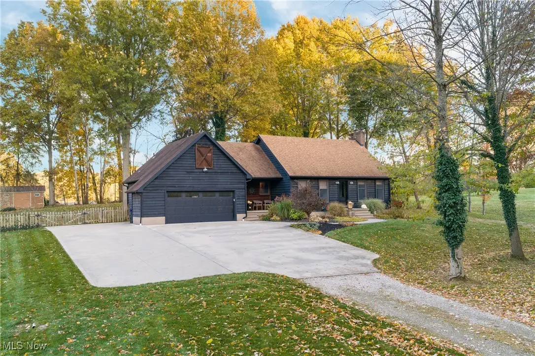 1648 Carriage House Drive, Mogadore, OH 44260 - #1