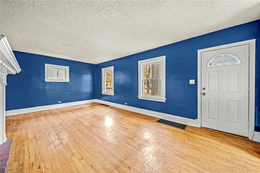 20400 Tracy Avenue, Euclid, OH 44123 - Image #3