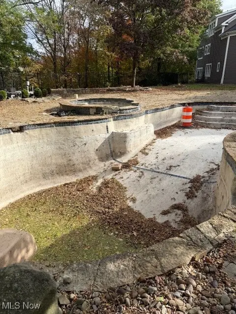 19130 Beach Cliff Boulevard, Rocky River, OH 44116 - Image #2