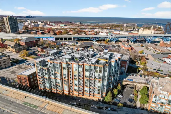 2222 Detroit Avenue #307, Cleveland, OH 44113