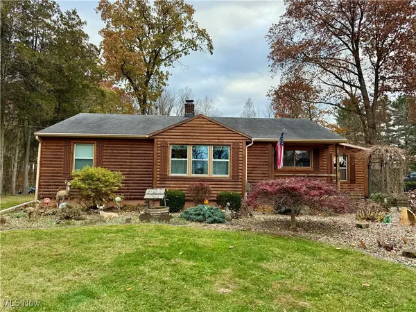 12020 Lochwood Sw Street, Massillon, OH 44647