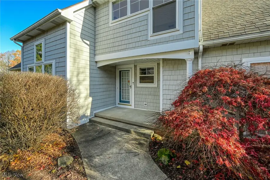 2975 Waterford Drive, Twinsburg, OH 44087 - Image #3