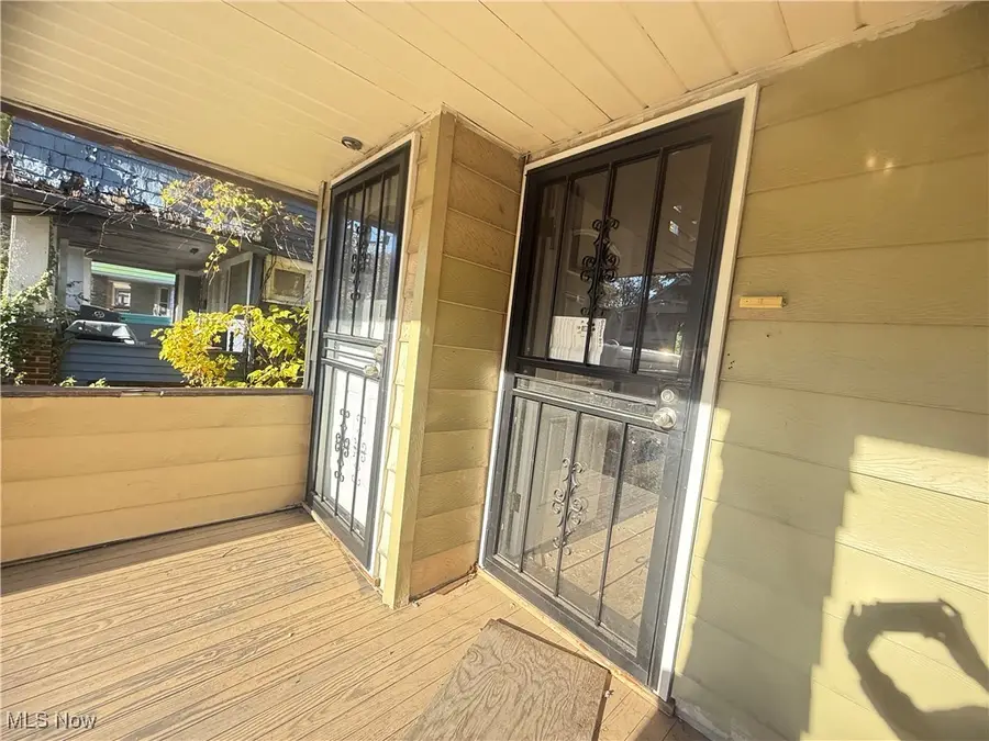 1677 Cliffview Road, Cleveland, OH 44112 - Image #3