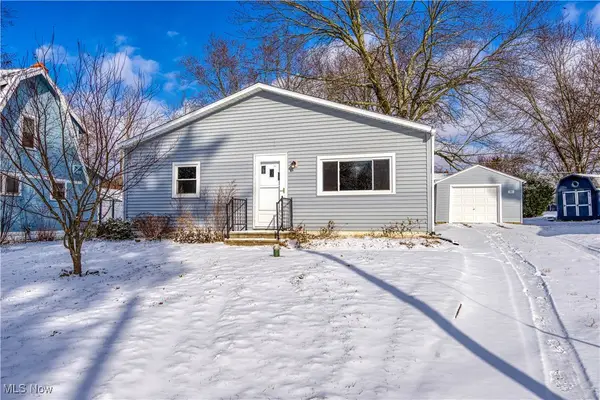 71 Delora Drive, Akron, OH 44319