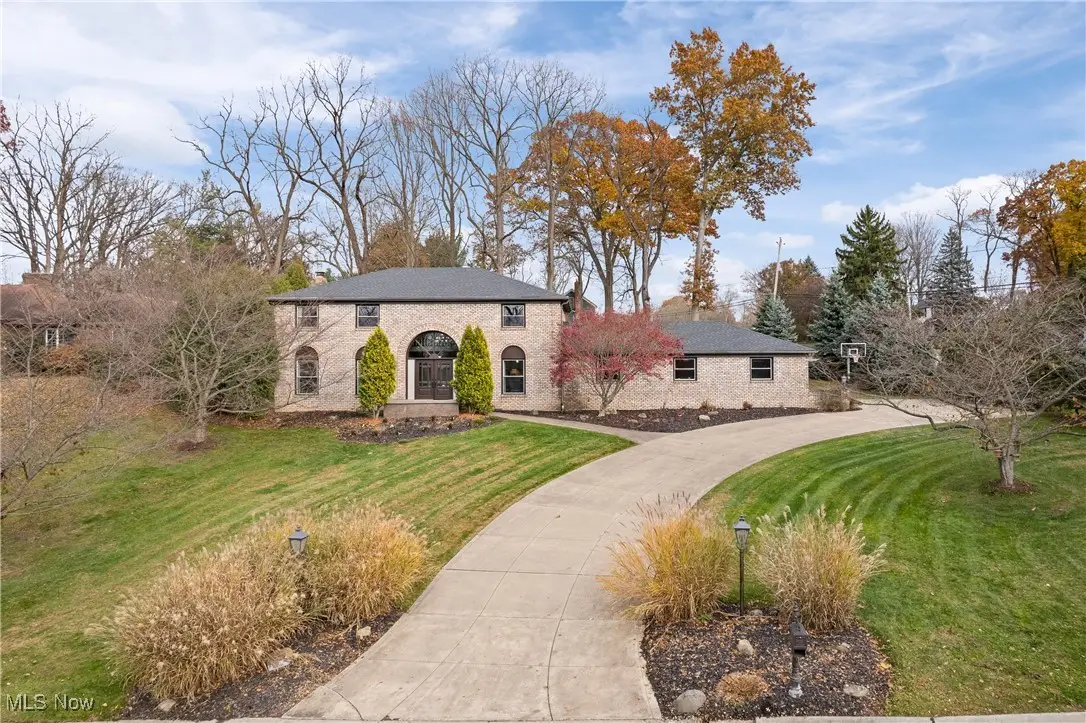 3675 Country Club Drive, Silver Lake, OH 44224 - Image #1